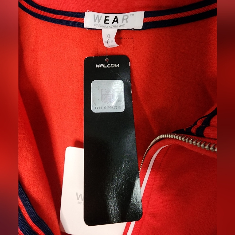 NEW! NFL Football New England Patriots Womens Half Zip Sweater XL New With Tags - Picture 9 of 11
